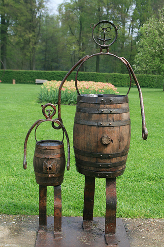 barrel people