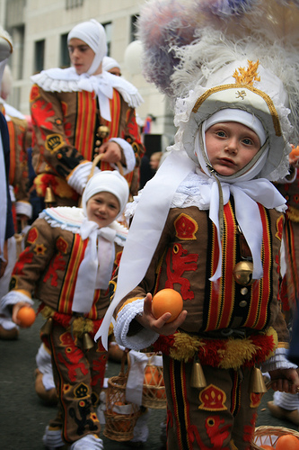 These cuties from Carnaval de Binche made a cameo at Namur.
